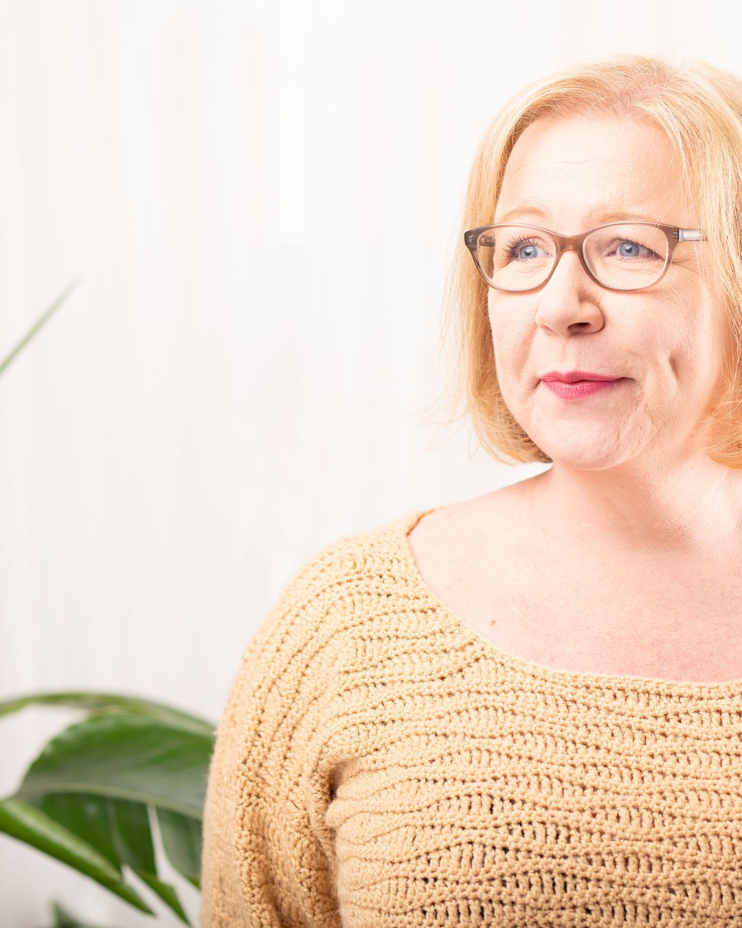 Confetti Waves Sweater Crochet Pattern PDF (UK & US Terms) – Lightweight Spring Crochet Sweater