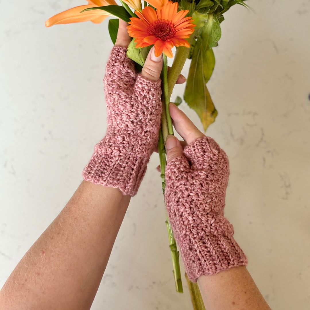 Autumn Accessories Crochet Pattern Book (US Terms) – 6 Hand-Dyed Yarn Designs