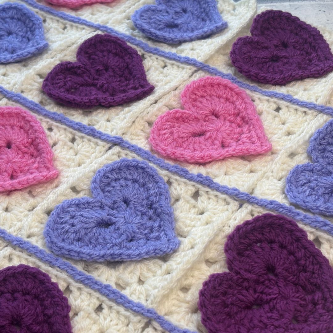 Granny Heart Cushion – Crochet Pattern (PDF)