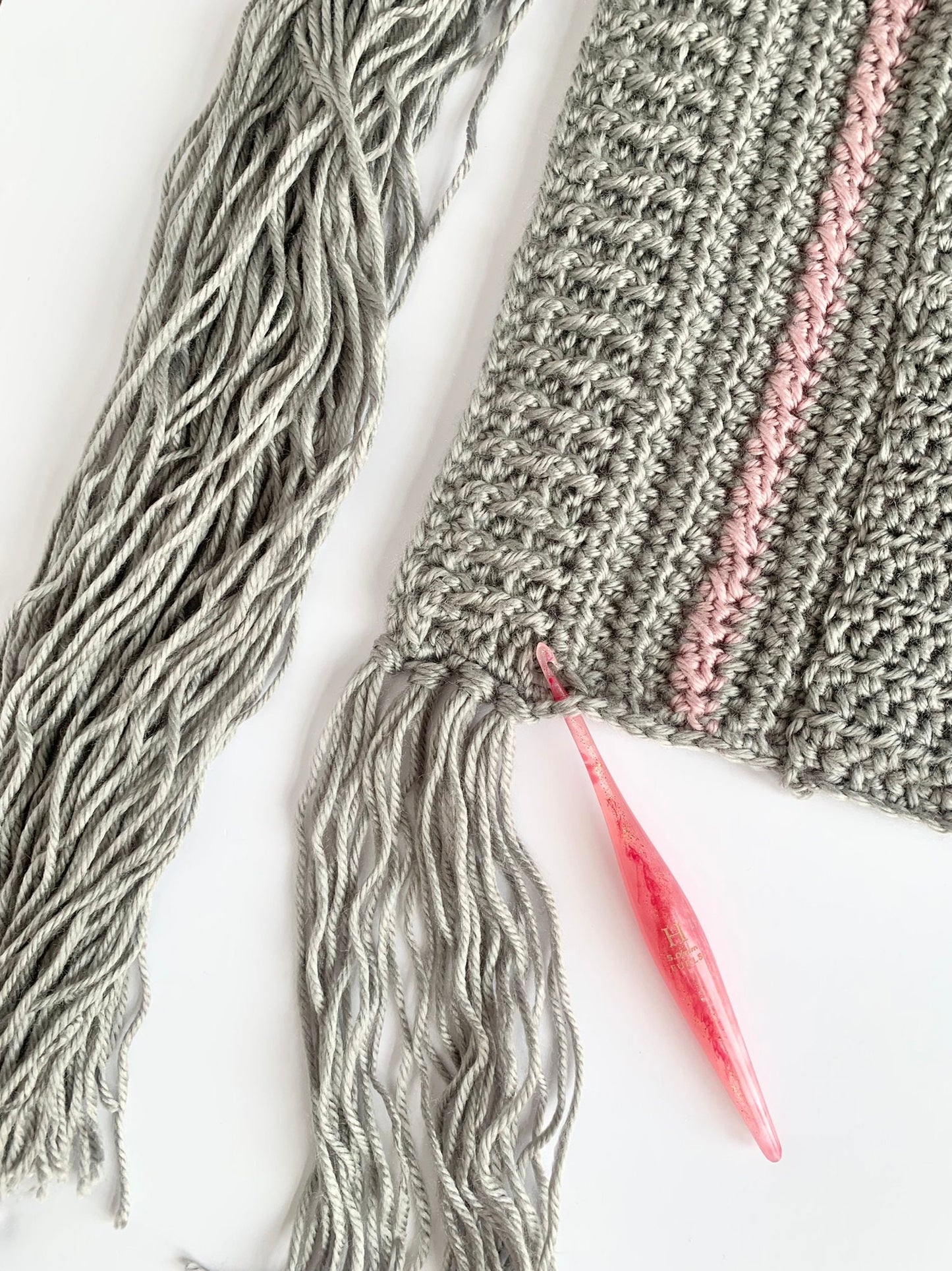Crochet Pocket Shawl Pattern - Instant Download PDF
